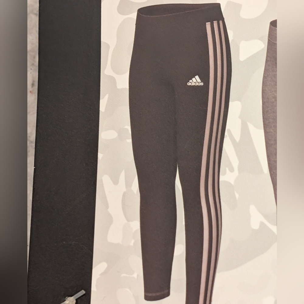 Youth XL 16 - Adidas Leggings